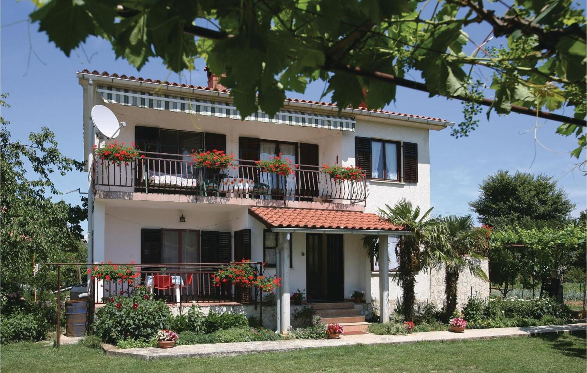 Awesome Apartment In Labin With Wifi Rasa Exterior photo