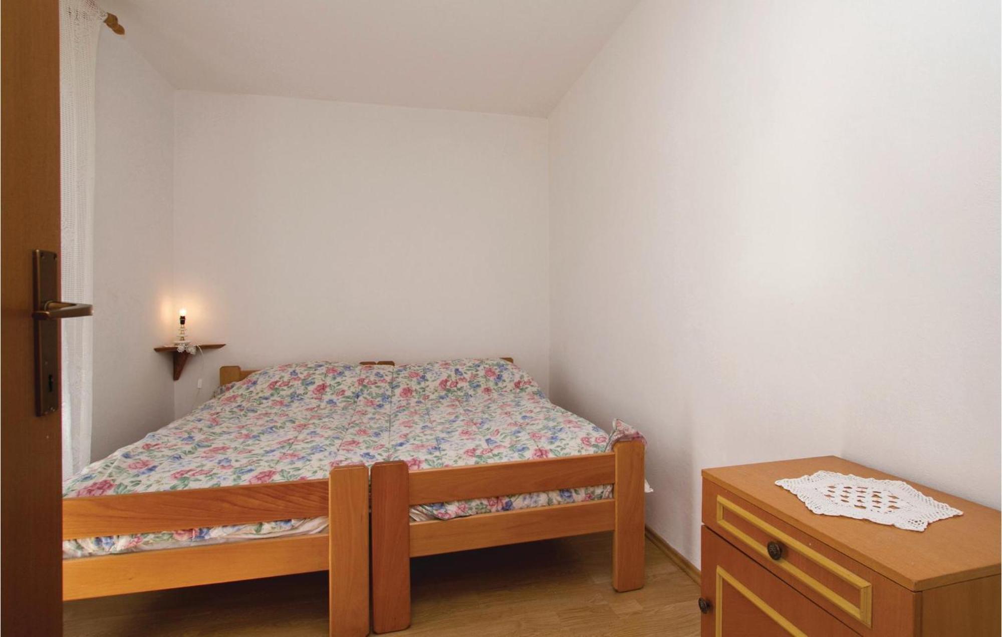 Awesome Apartment In Labin With Wifi Rasa Exterior photo